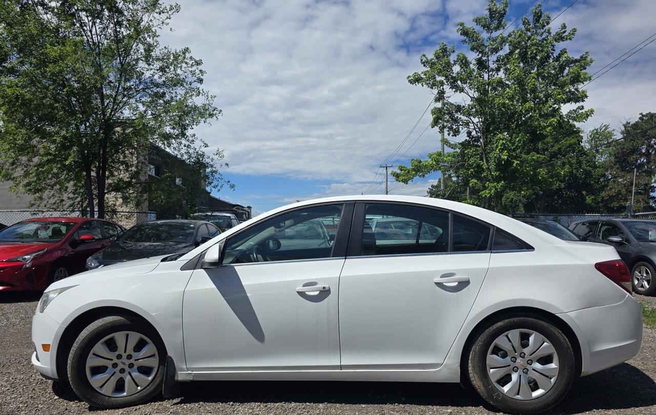 2014 Chevrolet Cruze 1LT Photo