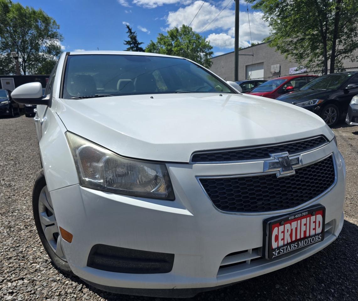 2014 Chevrolet Cruze 1LT Photo5