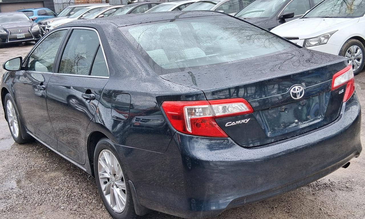2014 Toyota Camry LE Photo
