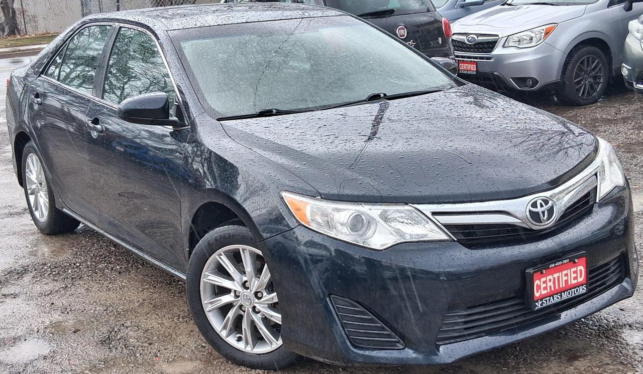 2014 Toyota Camry LE Photo