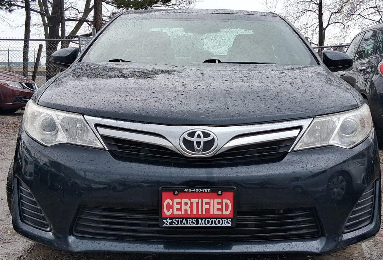 2014 Toyota Camry LE Photo