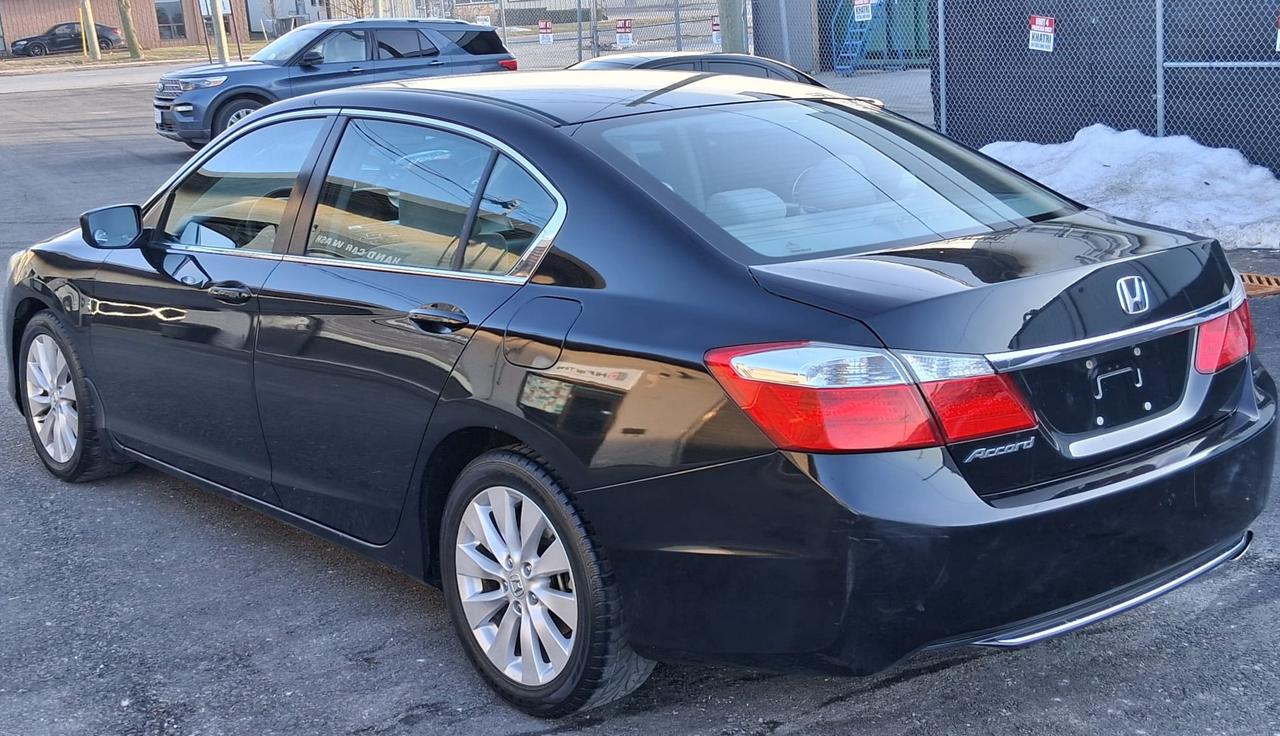 2014 Honda Accord LX Photo