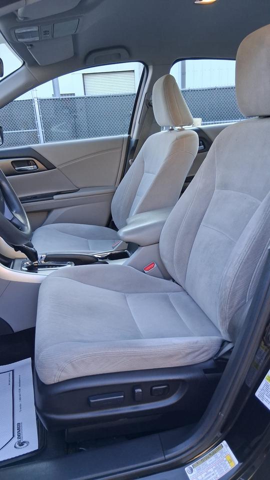 2014 Honda Accord LX Photo