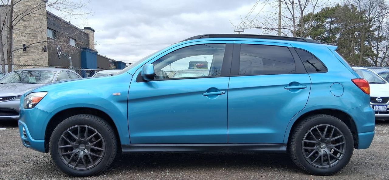 2011 Mitsubishi RVR GT Photo