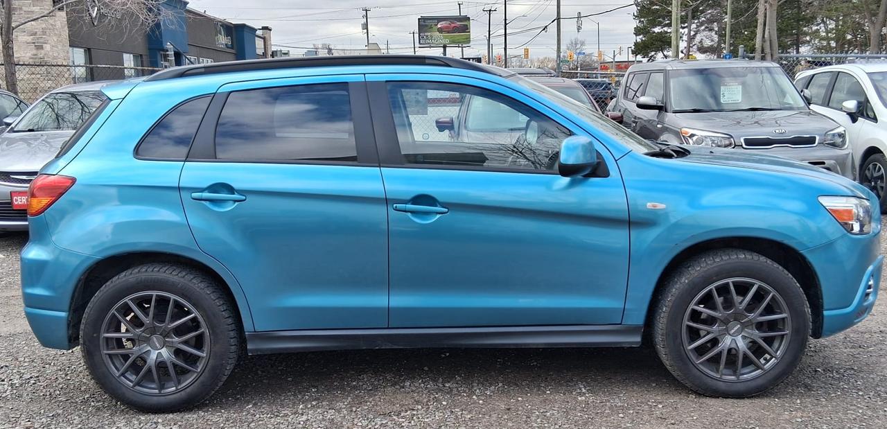 2011 Mitsubishi RVR GT Photo