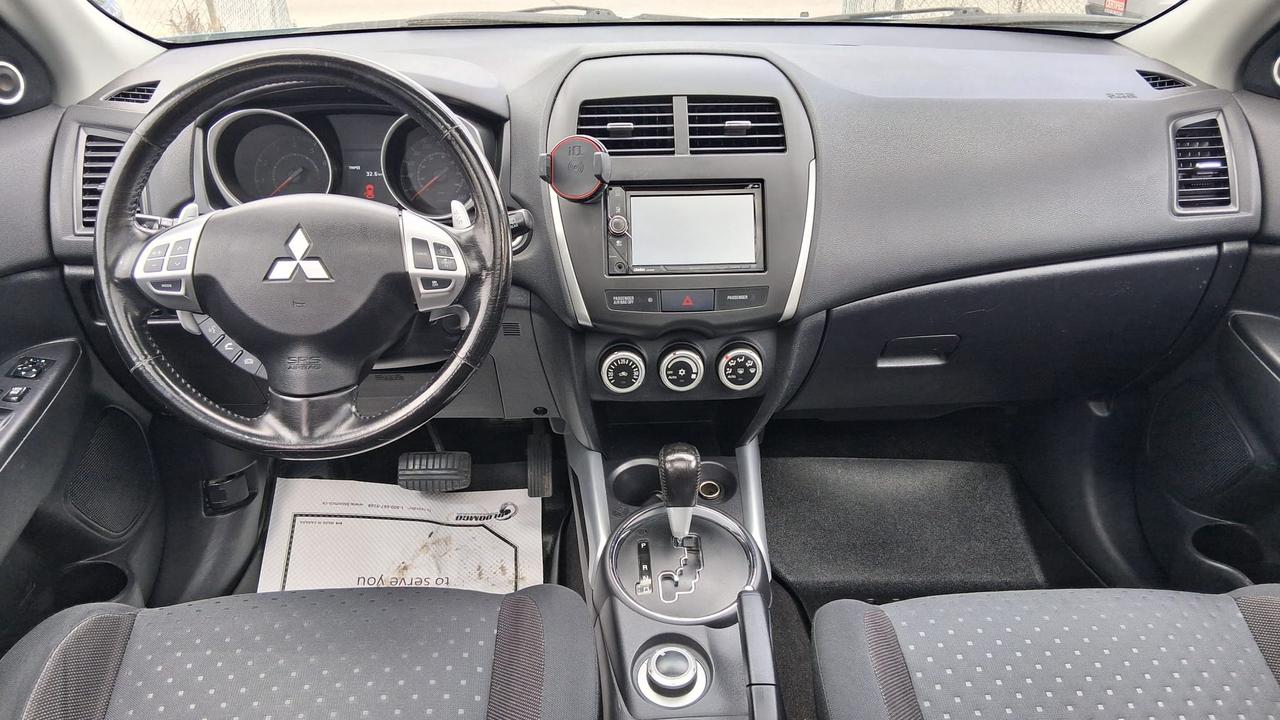 2011 Mitsubishi RVR GT Photo