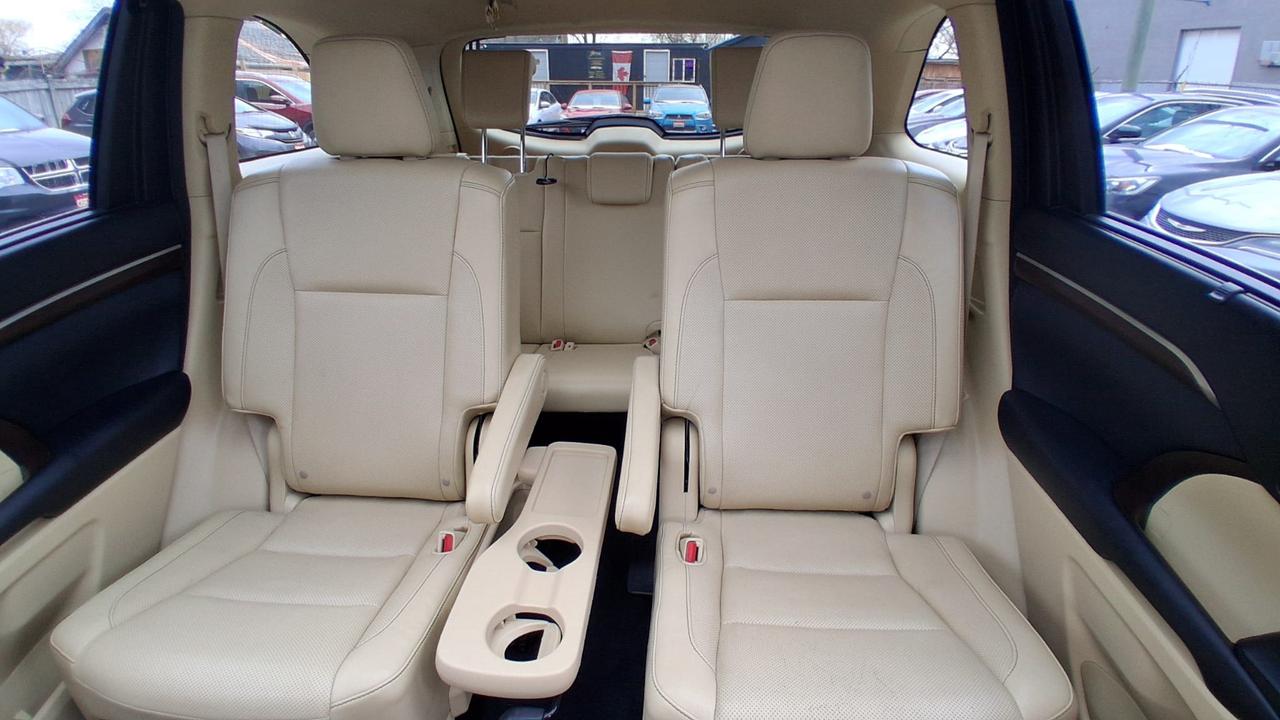 2015 Toyota Highlander LIMITED  Photo