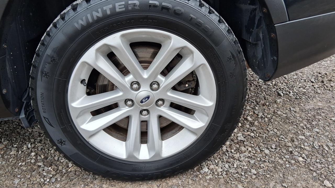 2013 Ford Explorer XLT Photo