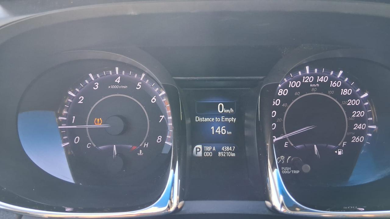 2013 Toyota Avalon XLE Photo