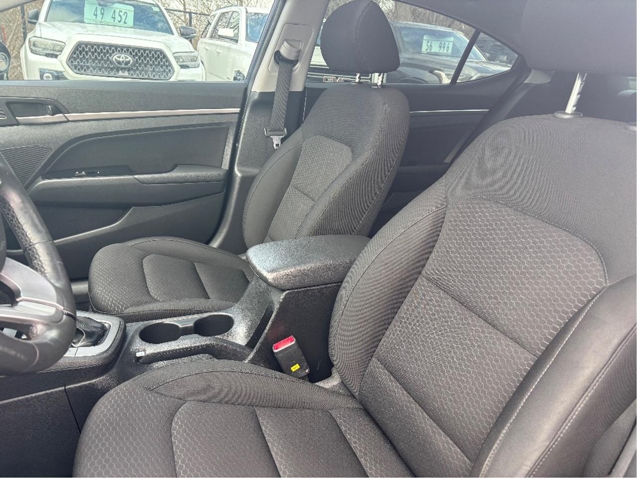2019 Hyundai Elantra Preferred HEATED STEERING CARPLAY CLEAN CARF Photo