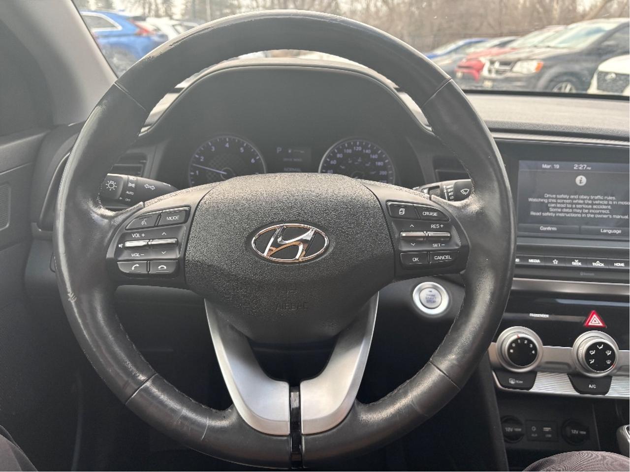 2019 Hyundai Elantra Preferred HEATED STEERING CARPLAY CLEAN CARF Photo