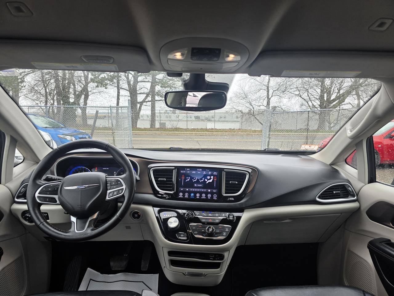 2019 Chrysler Pacifica Touring L Photo