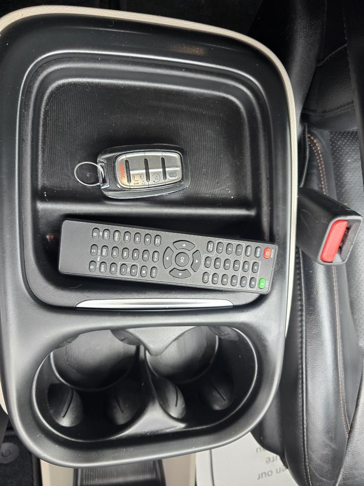 2019 Chrysler Pacifica Touring L Photo