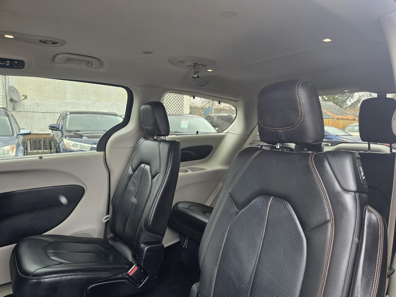 2019 Chrysler Pacifica Touring L Photo