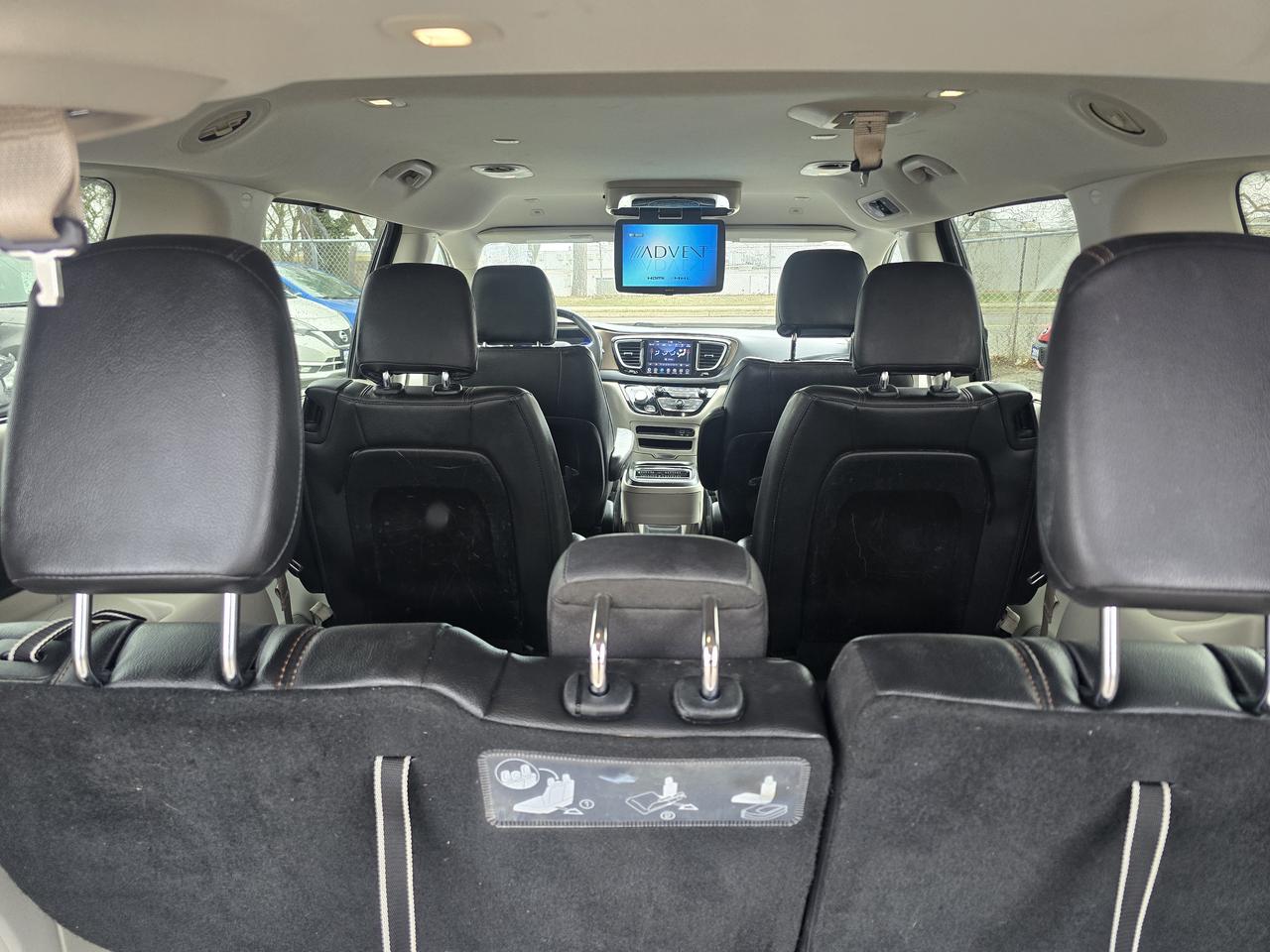 2019 Chrysler Pacifica Touring L Photo