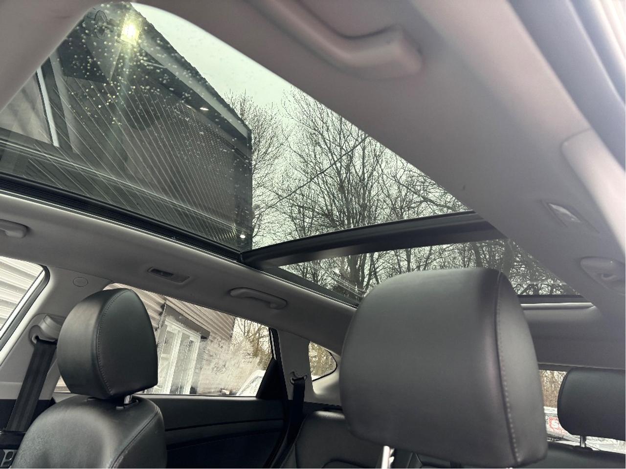 2021 Hyundai Tucson Preferred AWD LEATHER PANO ROOF ONE OWNER Photo