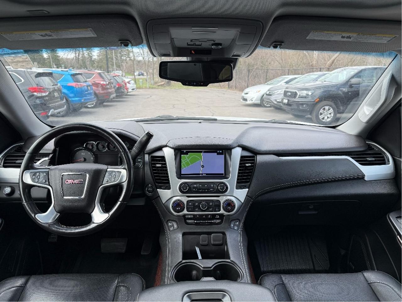2020 GMC Yukon SLT 7 PASS DRIVER ALERT PKG LEATHER NAV Photo