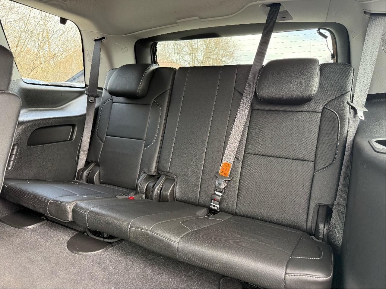 2020 GMC Yukon SLT 7 PASS DRIVER ALERT PKG LEATHER NAV Photo