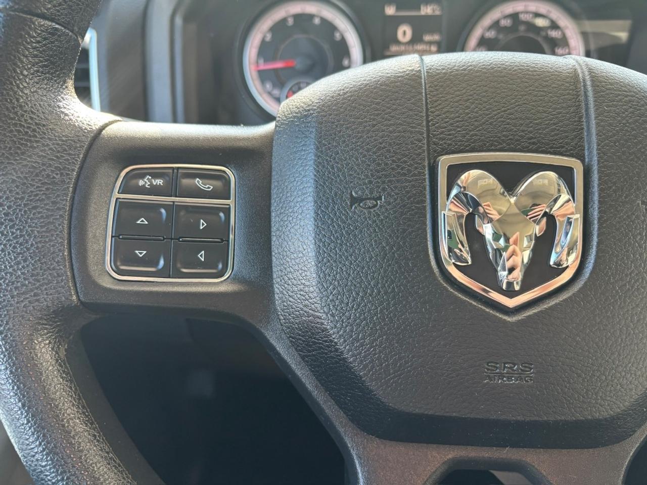 2019 RAM 1500 Classic SLT POWER DRIVER SEAT 8 INCH DISPLAY CLEAN CARF Photo