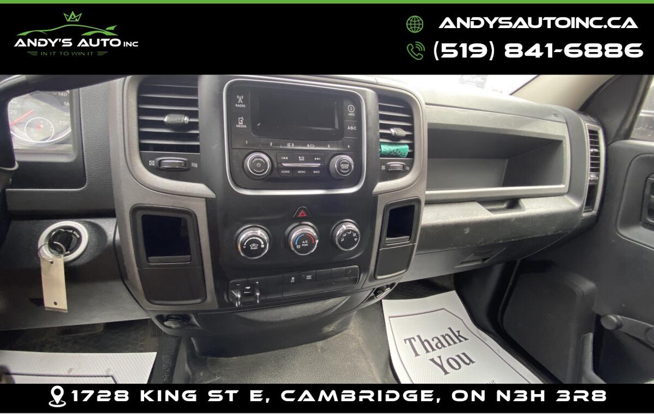 2016 RAM 1500 REG CAB ! SHORT BOX ! 5.7L Photo