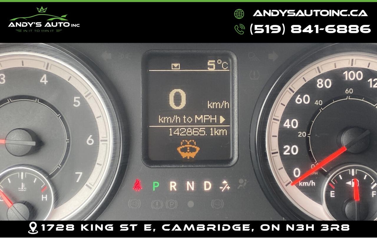 2016 RAM 1500 REG CAB ! SHORT BOX ! 5.7L Photo