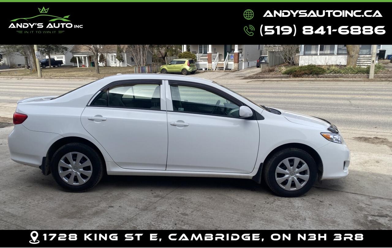 2010 Toyota Corolla CE ! ONE OWNER ! NO ACCIDENTS ! AUTO ! Photo