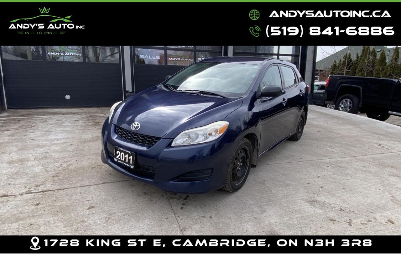 2011 Toyota Matrix NO ACCIDENTS ! AUTOMATIC ! TOYOTA SERVICED Photo0