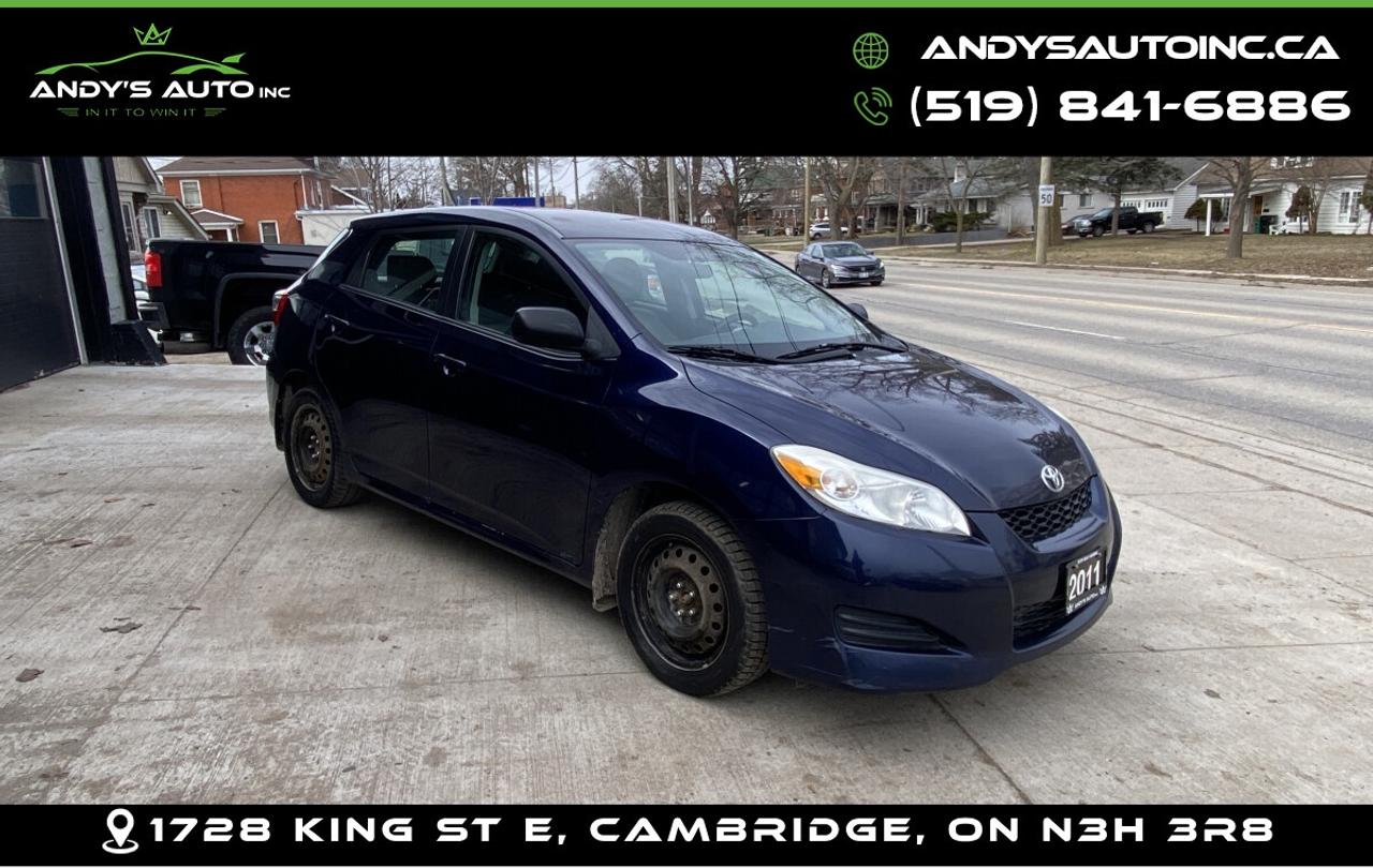 2011 Toyota Matrix NO ACCIDENTS ! AUTOMATIC ! TOYOTA SERVICED Photo