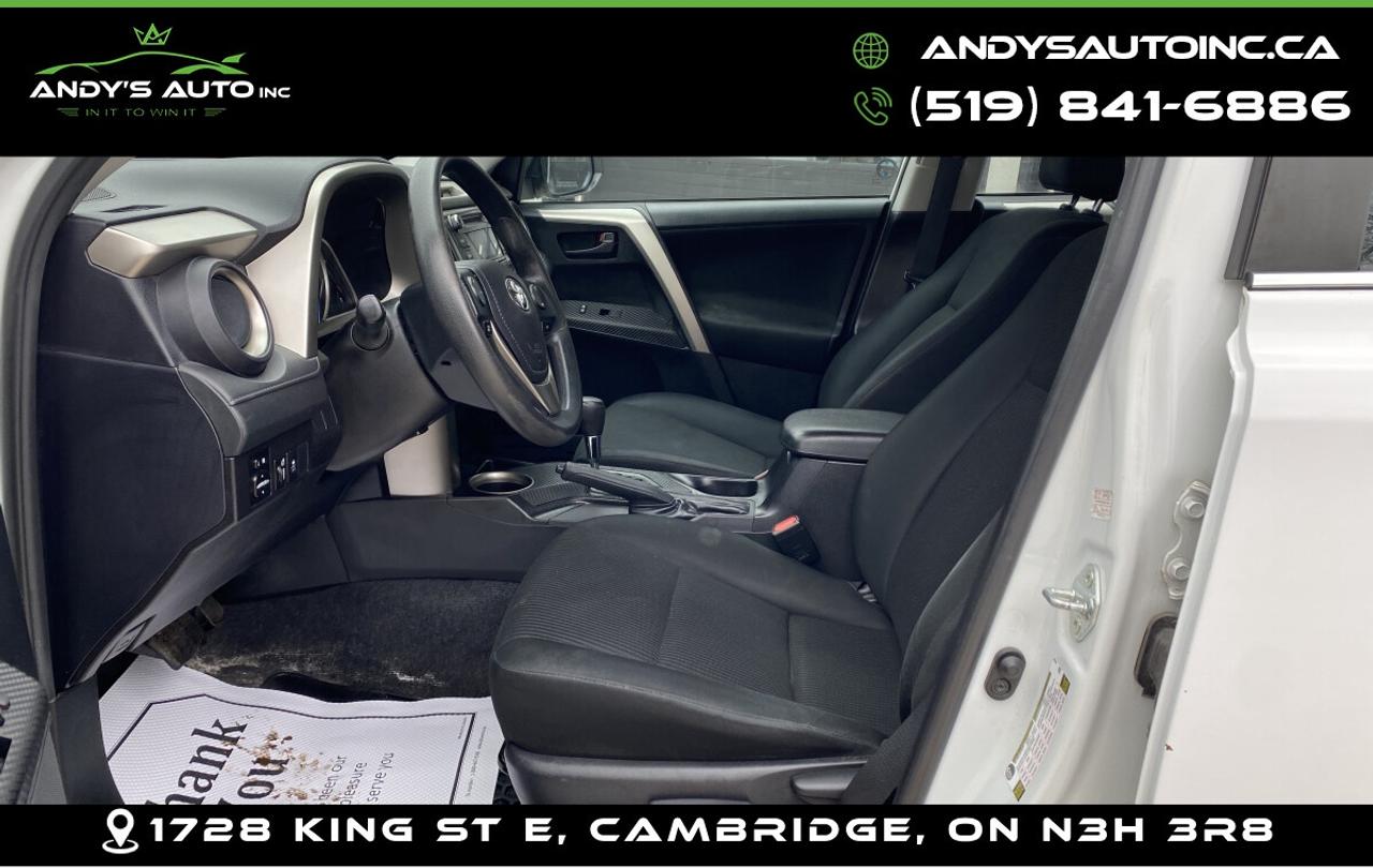 2015 Toyota RAV4 LE ! NO ACCIDENTS ! FRONT WHEEL DRIVE ! Photo