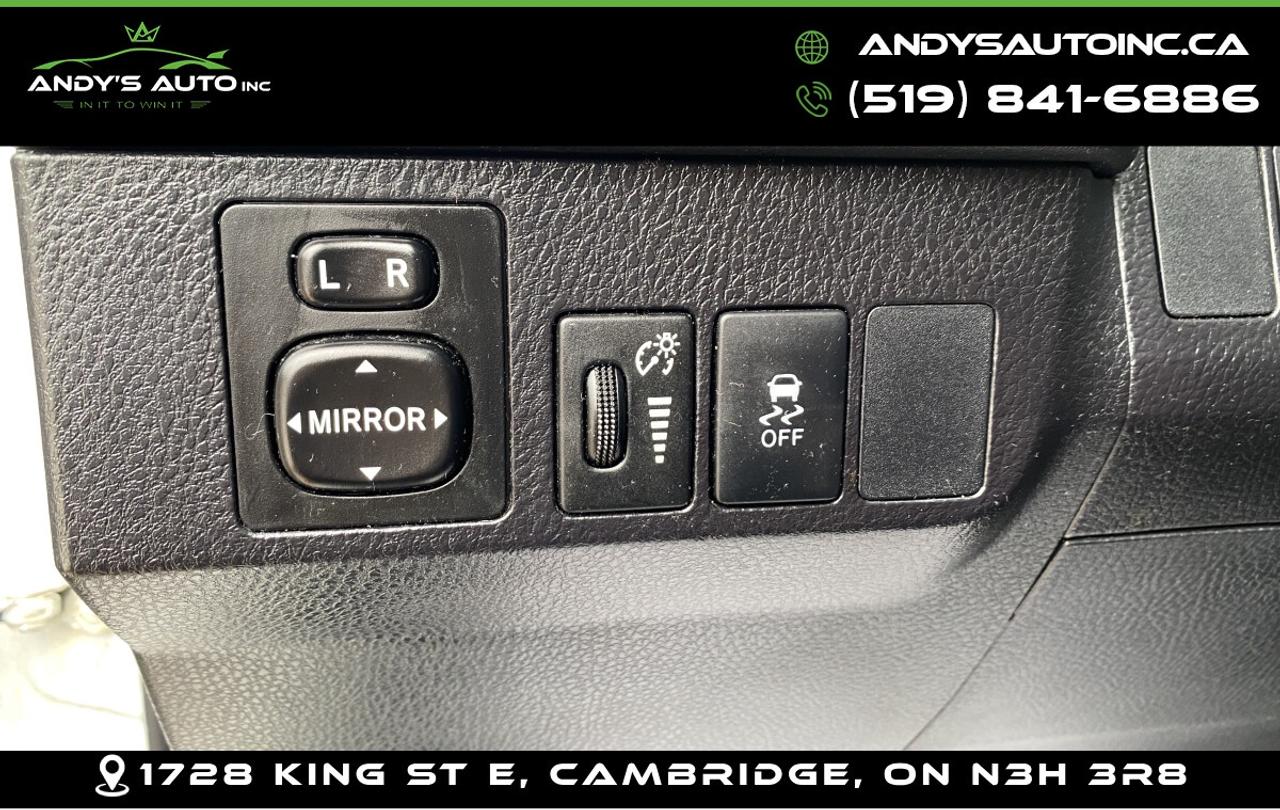 2015 Toyota RAV4 LE ! NO ACCIDENTS ! FRONT WHEEL DRIVE ! Photo
