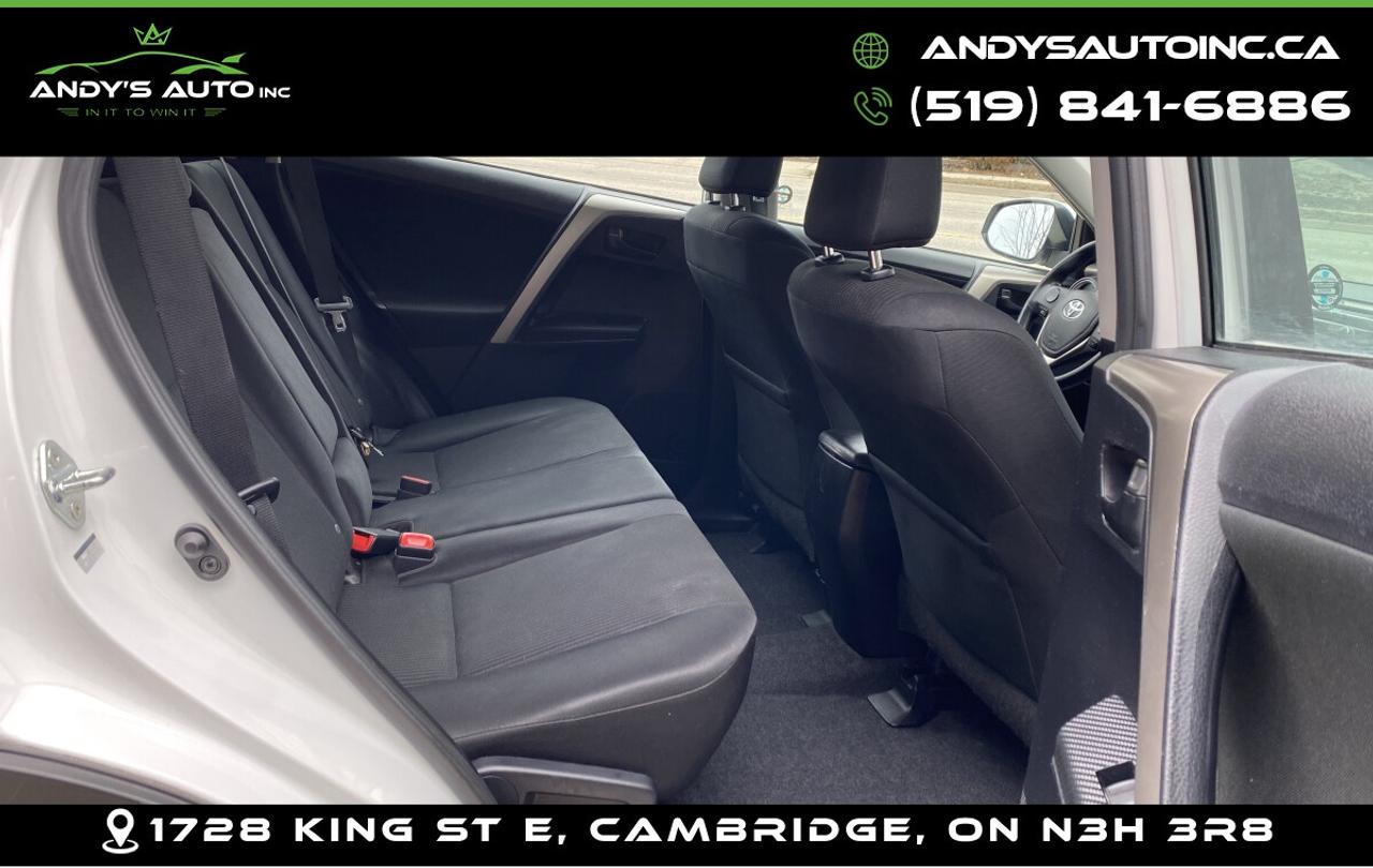 2015 Toyota RAV4 LE ! NO ACCIDENTS ! FRONT WHEEL DRIVE ! Photo