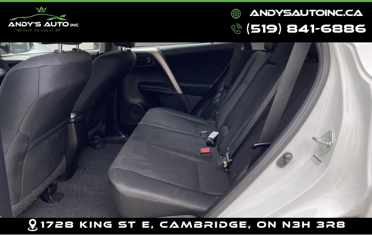 2015 Toyota RAV4 LE ! NO ACCIDENTS ! FRONT WHEEL DRIVE ! Photo