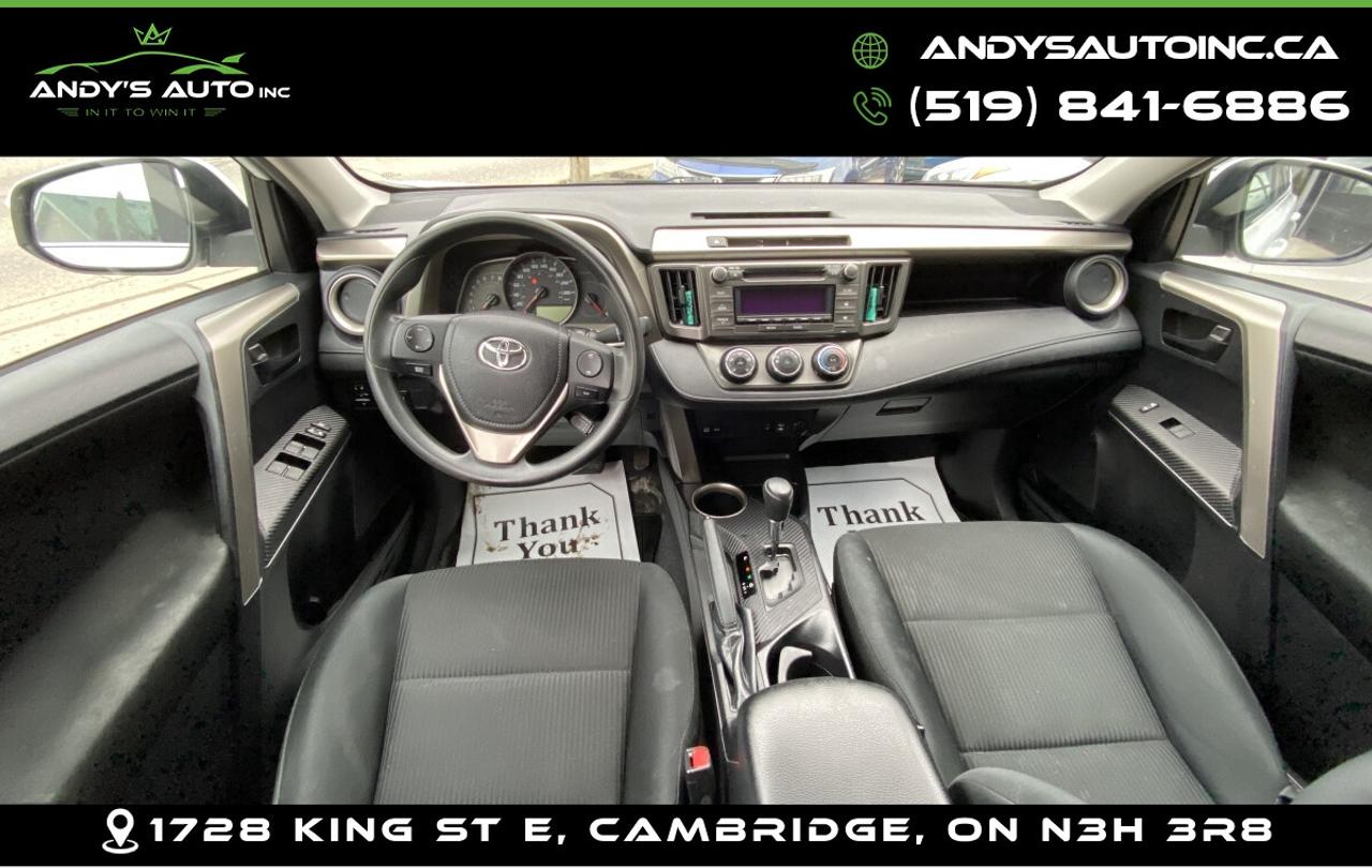 2015 Toyota RAV4 LE ! NO ACCIDENTS ! FRONT WHEEL DRIVE ! Photo