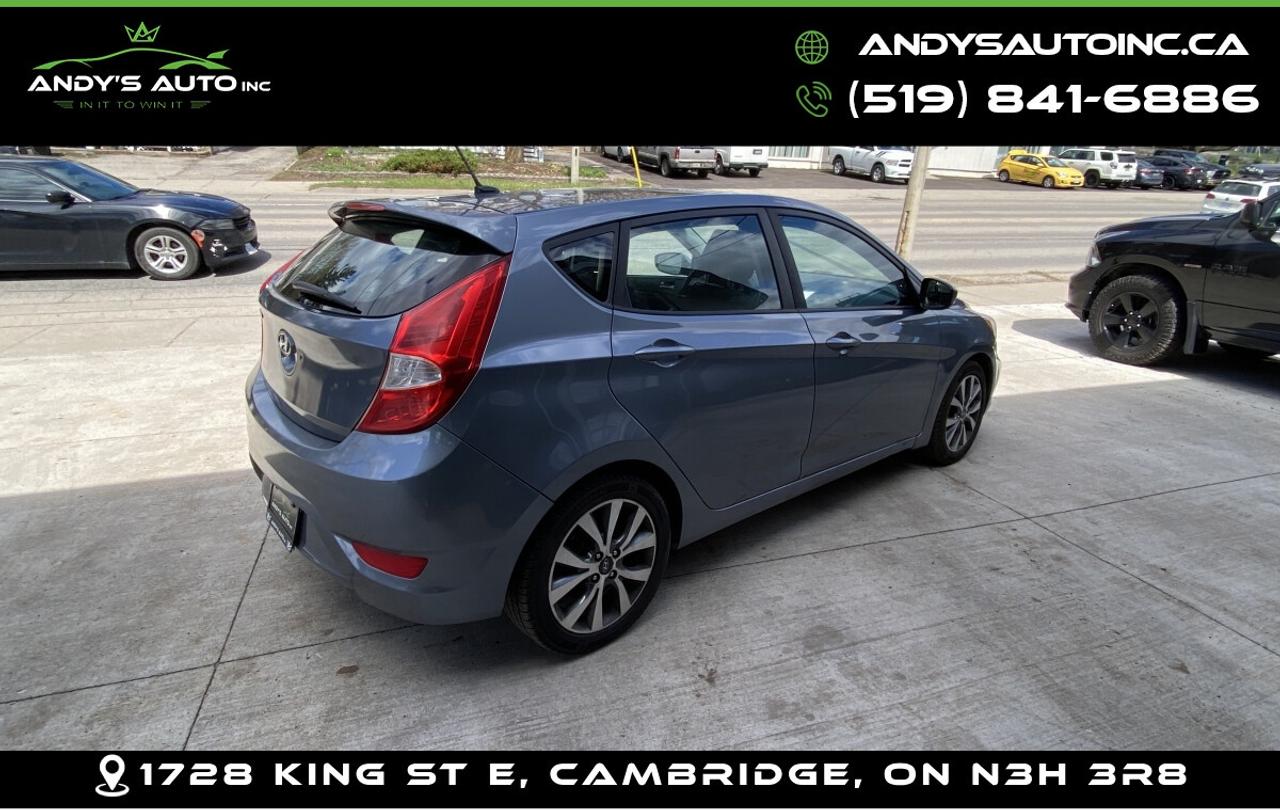 2017 Hyundai Accent SE ! SUNROOF ! NO ACCIDENTS ! AUTOMATIC Photo3