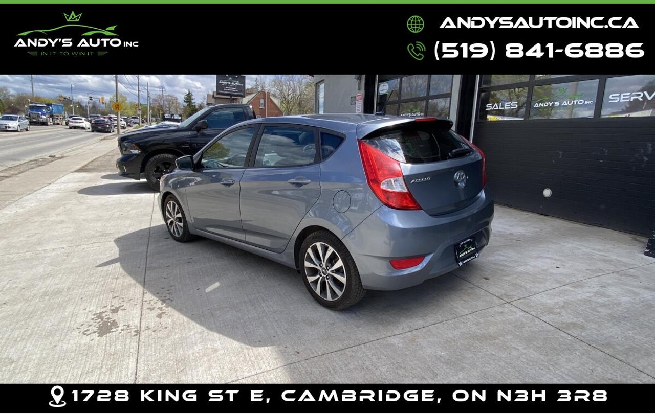 2017 Hyundai Accent SE ! SUNROOF ! NO ACCIDENTS ! AUTOMATIC Photo