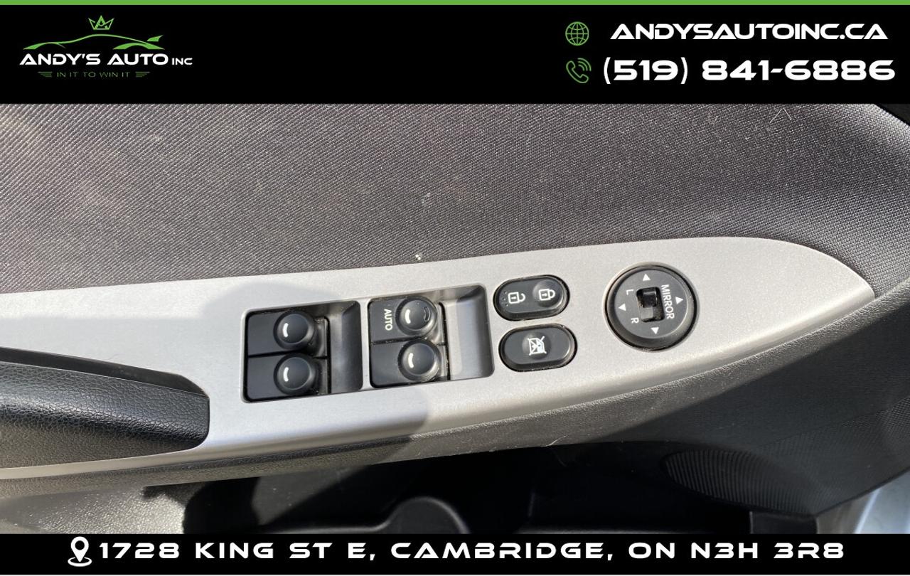 2017 Hyundai Accent SE ! SUNROOF ! NO ACCIDENTS ! AUTOMATIC Photo