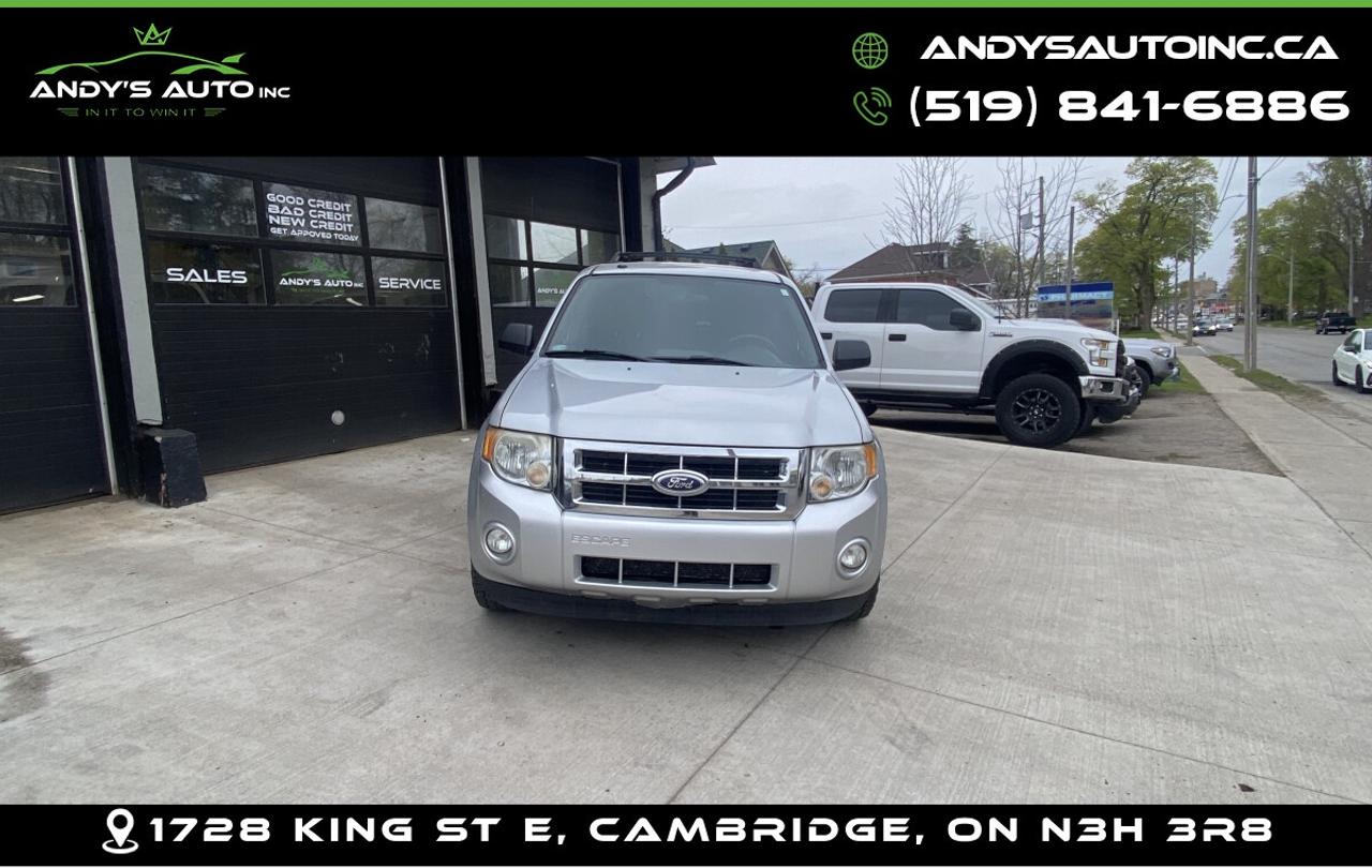 2012 Ford Escape XLT ! 4X4 ! NO ACCIDENTS ! V6 Photo