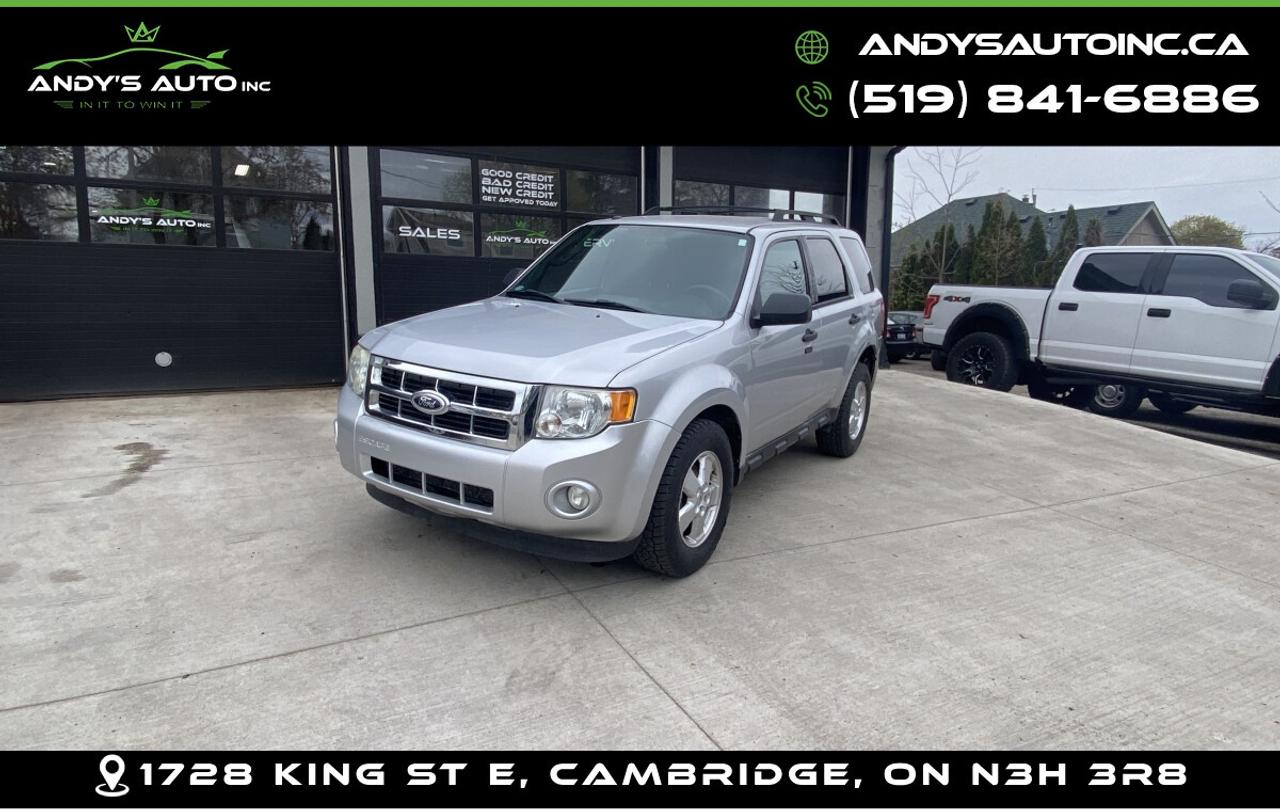2012 Ford Escape XLT ! 4X4 ! NO ACCIDENTS ! V6 Photo