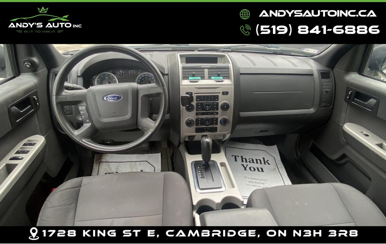 2012 Ford Escape XLT ! 4X4 ! NO ACCIDENTS ! V6 Photo
