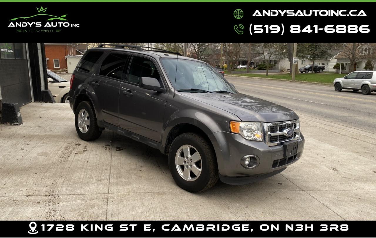 2012 Ford Escape XLT ! ONE OWNER ! NO ACCIDENTS !4CYL ! FRONT WHEEL Photo2