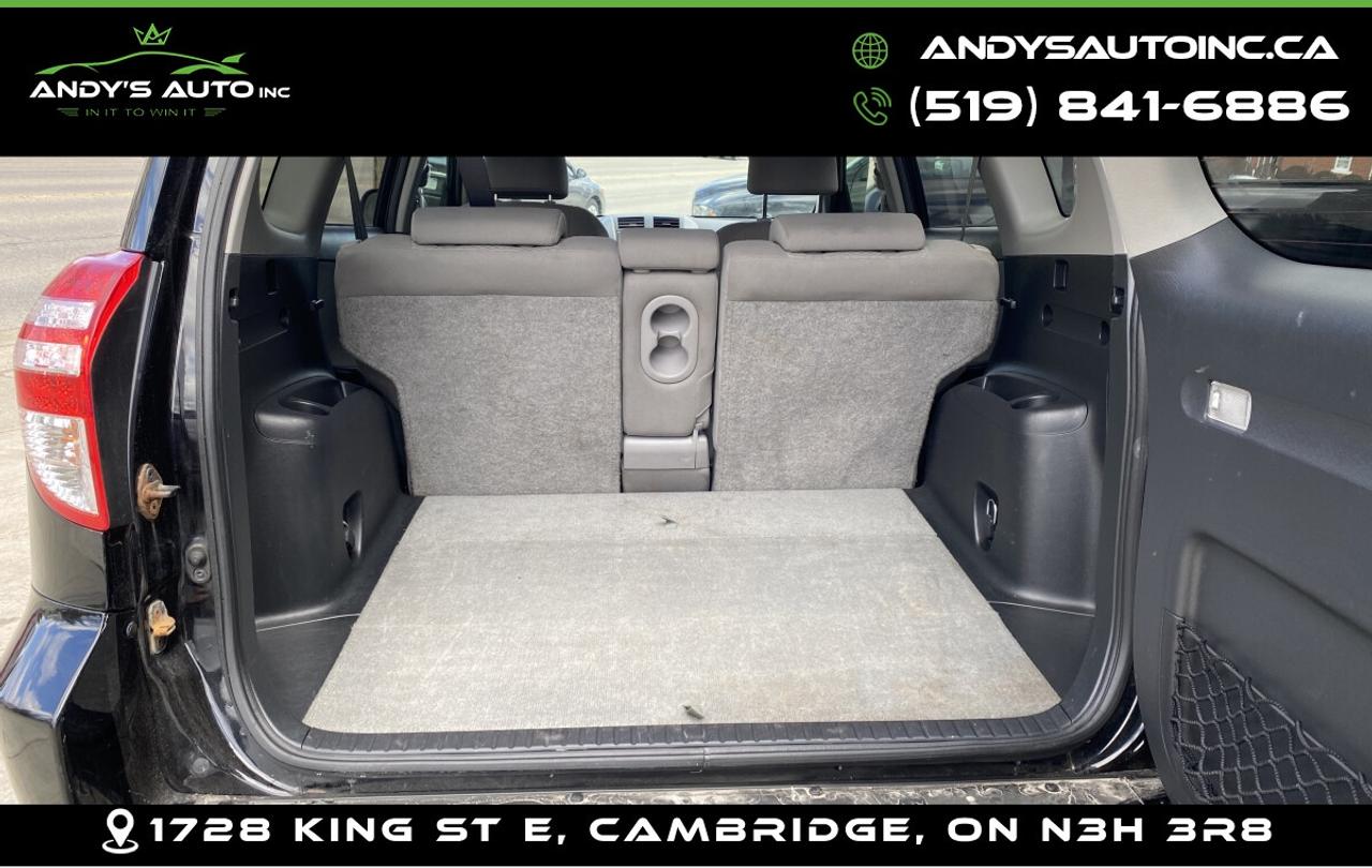 2011 Toyota RAV4 AWD ! 4CYL ! SUNROOF ! Photo