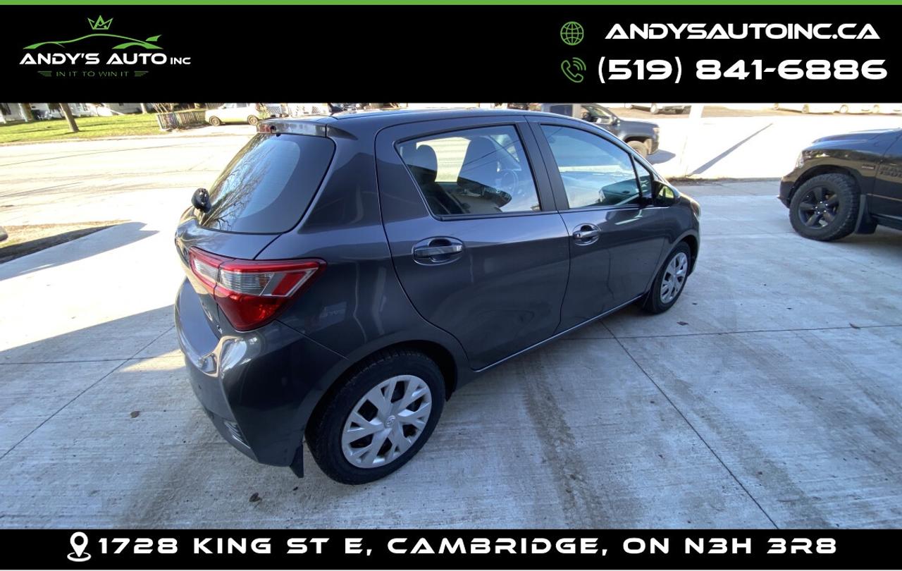 2018 Toyota Yaris LE ! ONE OWNER ! NO ACCIDENTS ! Photo4