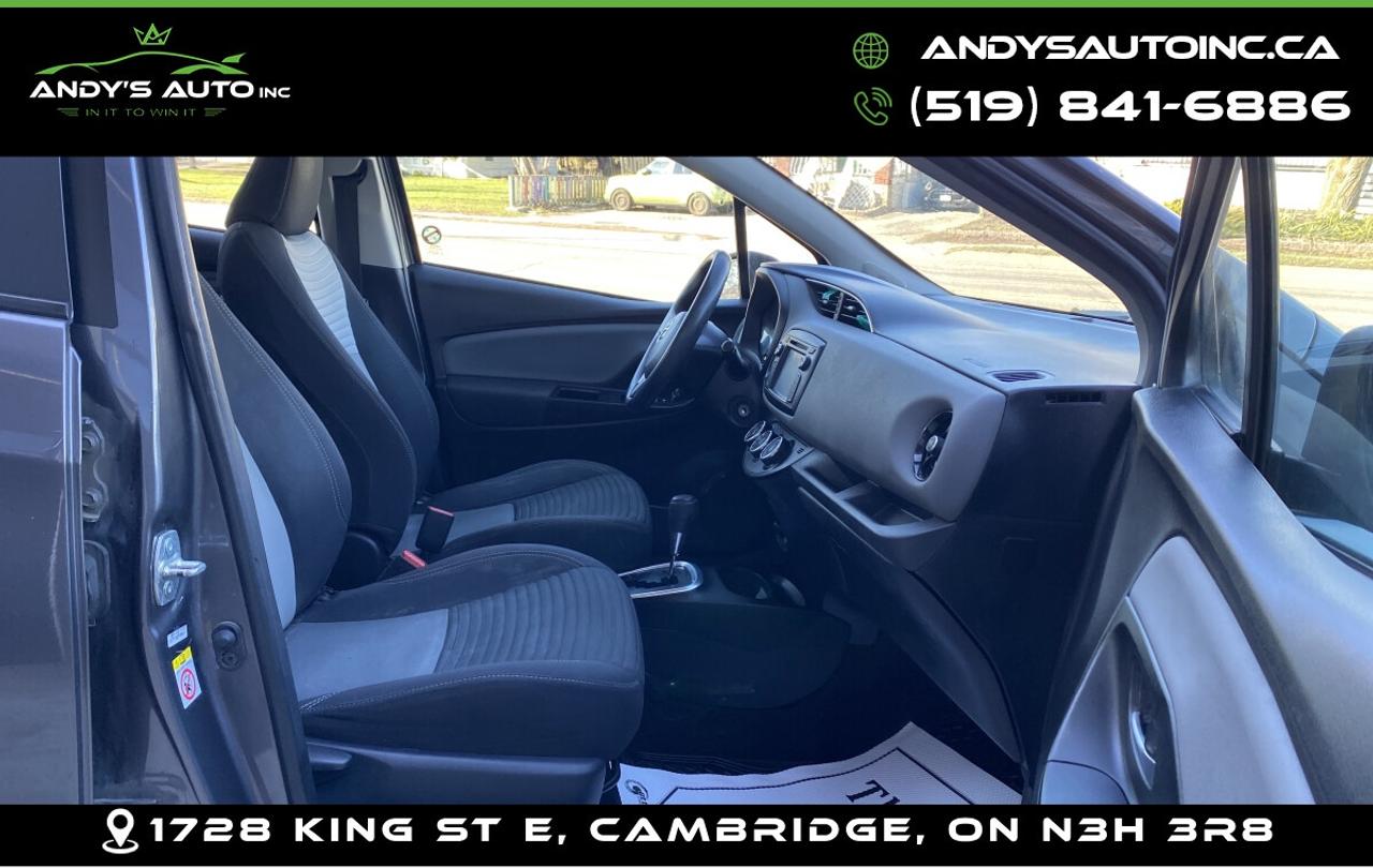 2018 Toyota Yaris LE ! ONE OWNER ! NO ACCIDENTS ! Photo