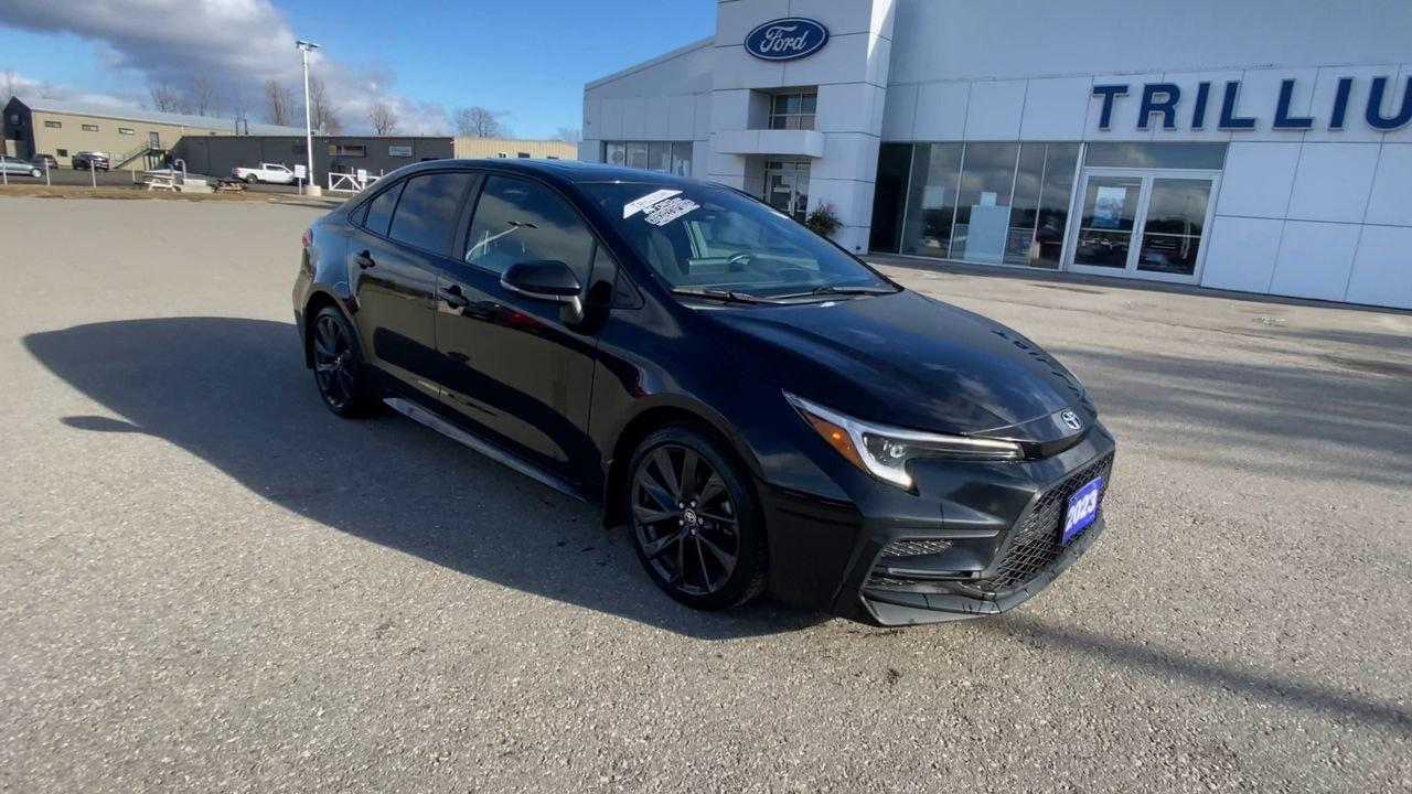 2023 Toyota Corolla SE Photo