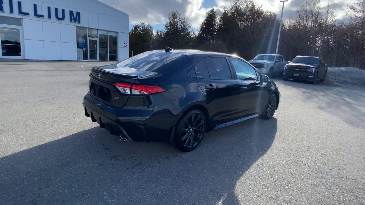 2023 Toyota Corolla SE Photo