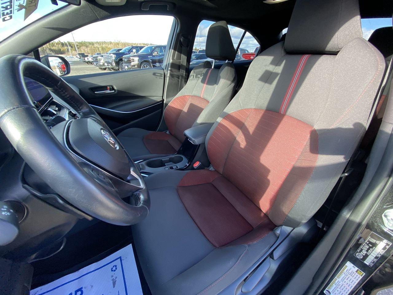 2023 Toyota Corolla SE Photo