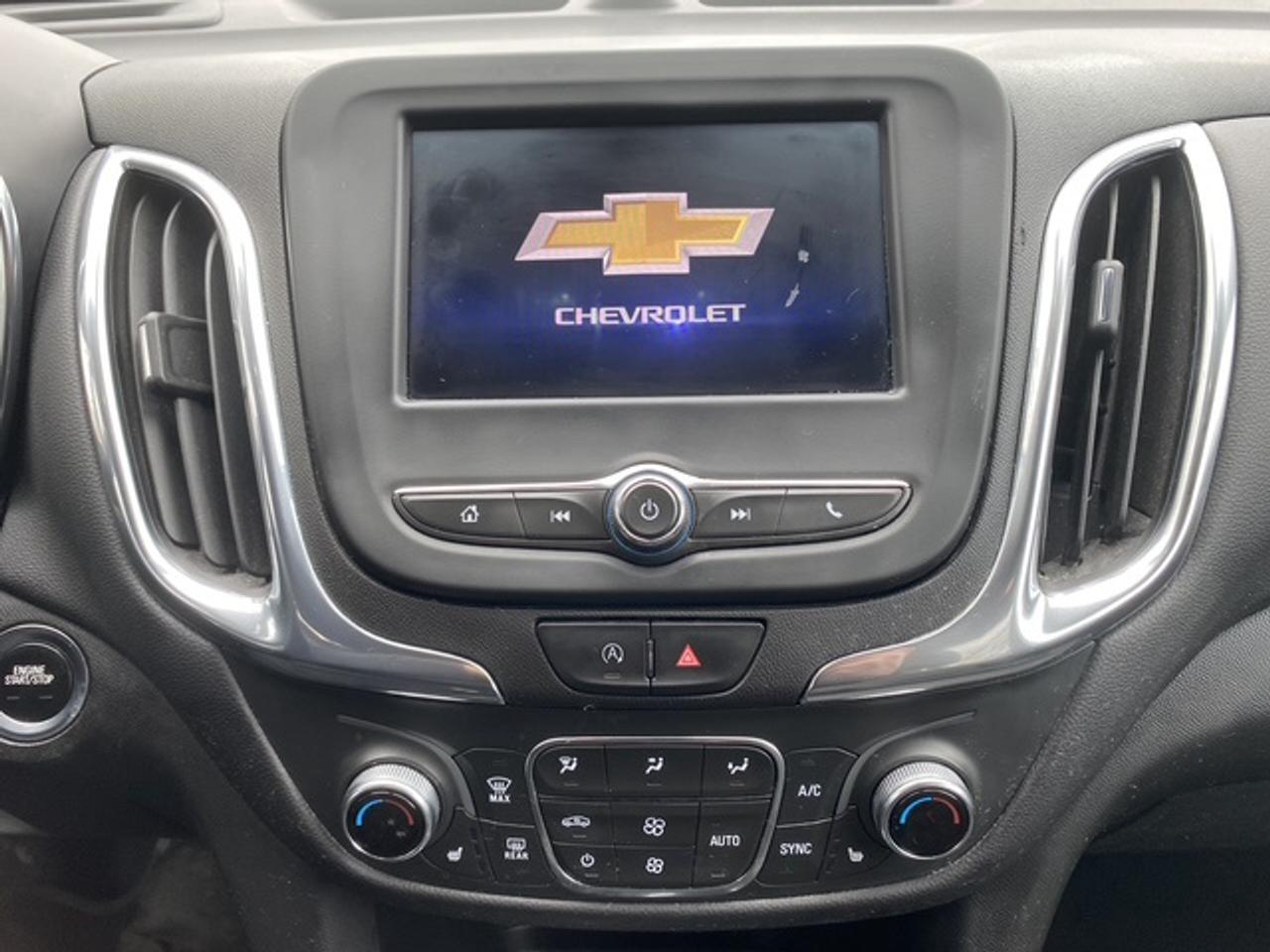 2022 Chevrolet Equinox LT AWD 4dr Photo