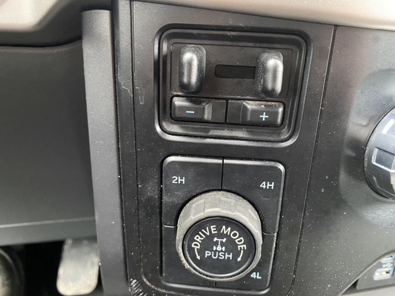 2021 Ford F-150 XLT EXTENDED CAB STD 4WD SUPERCAB 6.5' Photo