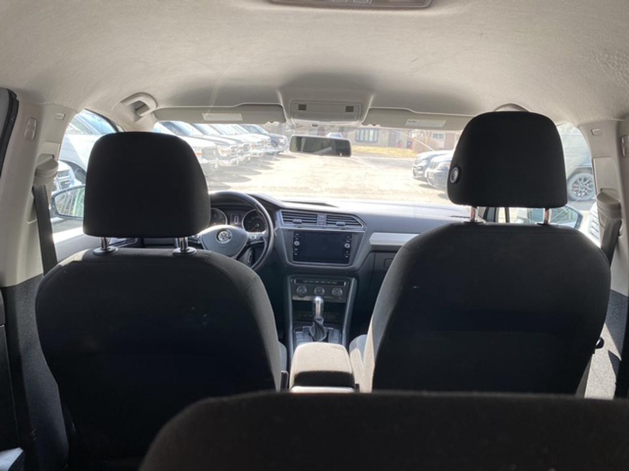 2018 Volkswagen Tiguan Trendline FWD Photo