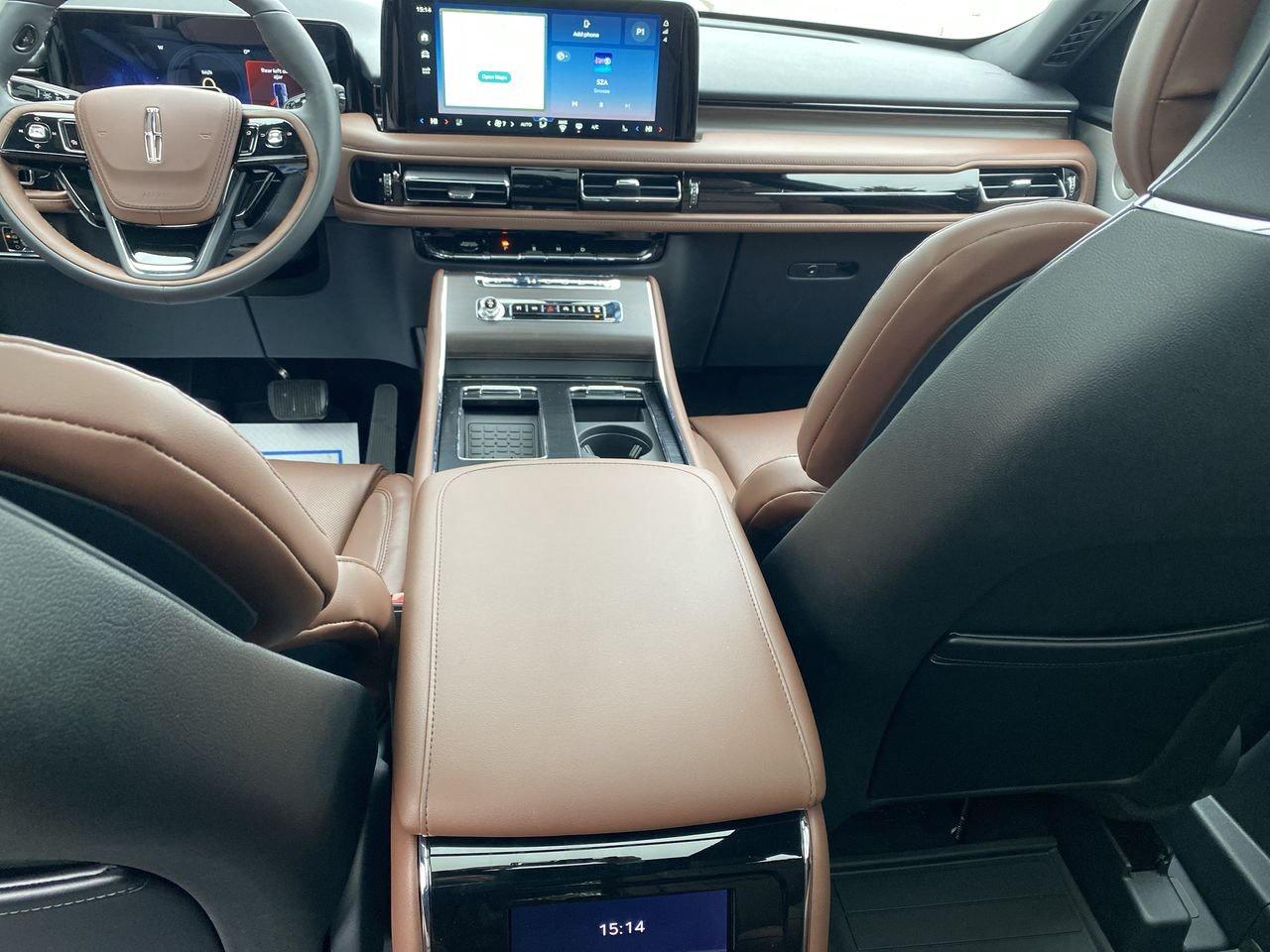 2026 Lincoln Aviator Reserve Photo